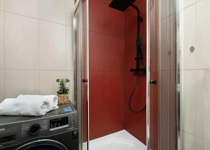 Apartament Stylish Air Conditioned With Balcony And View *